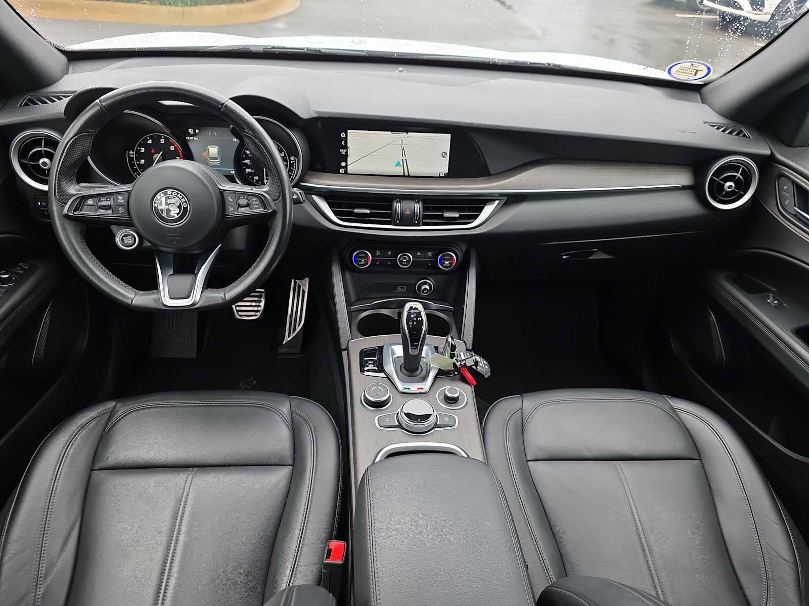 Used 2022 Alfa Romeo Stelvio Ti AWD/4WD image 12