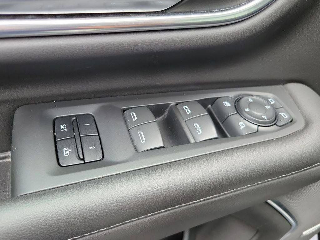Certified 2022 Chevrolet Tahoe LT w/ LT Signature Plus Package AWD/4WD image 10