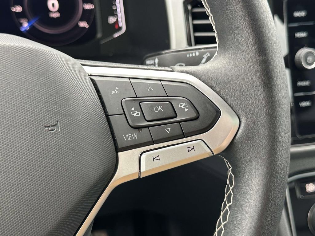 Used 2023 Volkswagen Atlas Cross Sport SE w/ Panoramic Sunroof Package image 27