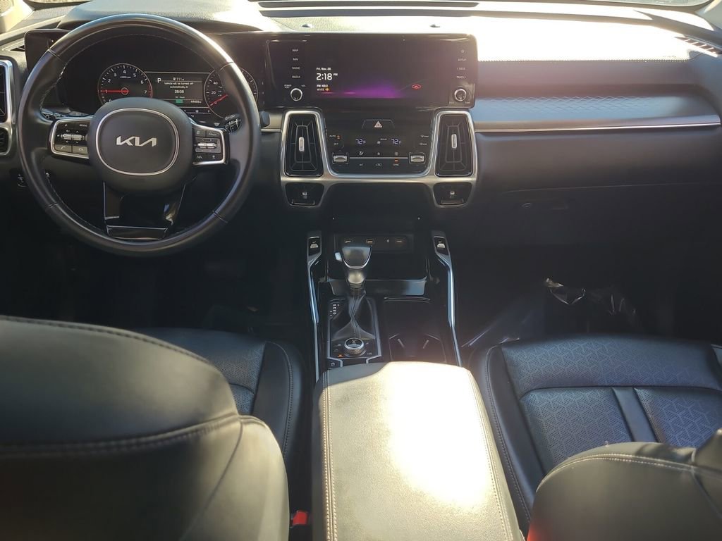 Used 2022 Kia Sorento SX image 14