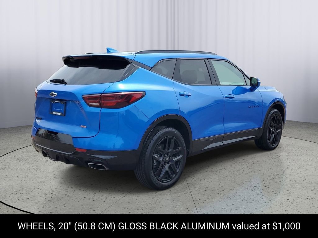 Certified 2024 Chevrolet Blazer RS FWD image 3