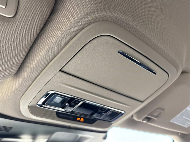 New 2026 Lincoln Corsair Premiere image 30