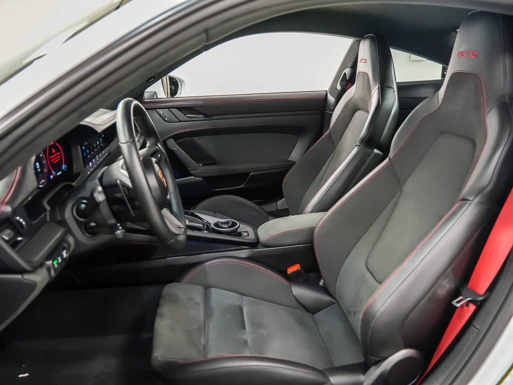 Certified 2025 Porsche 911 Carrera 4 GTS AWD/4WD image 5