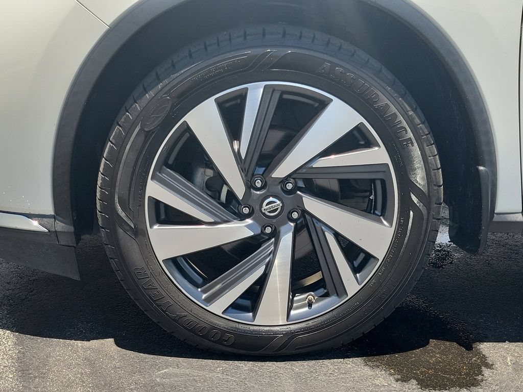Used 2017 Nissan Murano Platinum w/ Platinum Technology Package FWD image 10