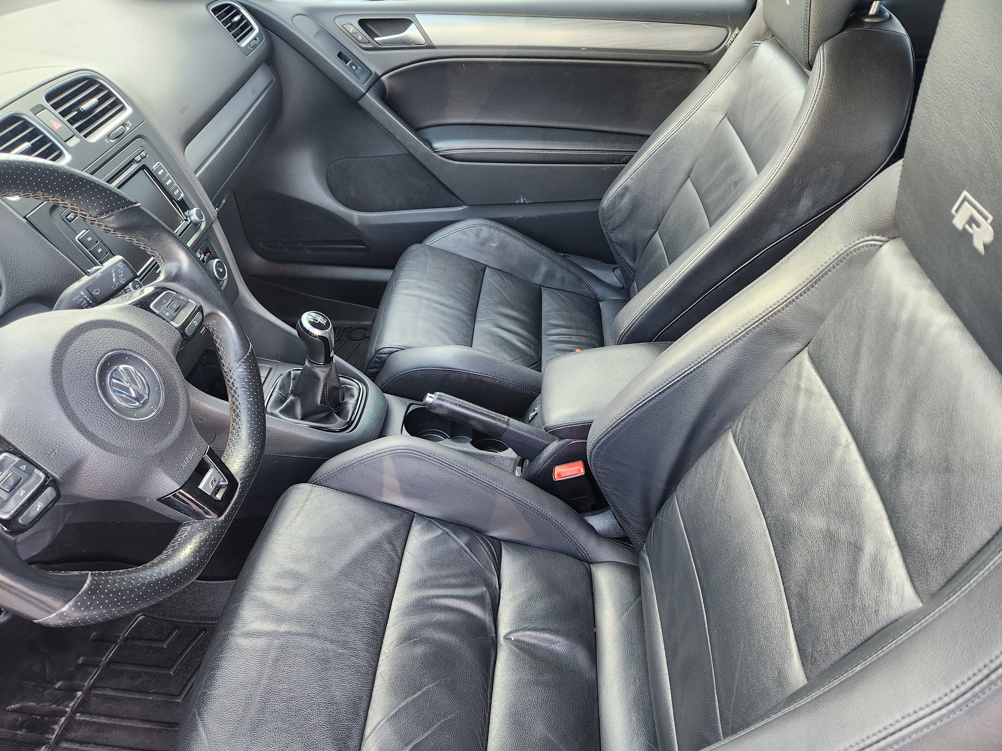 Used 2013 Volkswagen Golf R 2-Door image 20