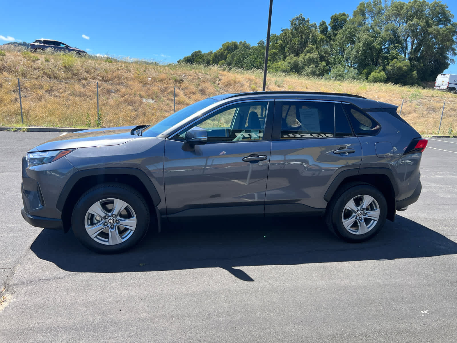 Used 2024 Toyota RAV4 XLE w/ Convenience Package AWD/4WD image 7