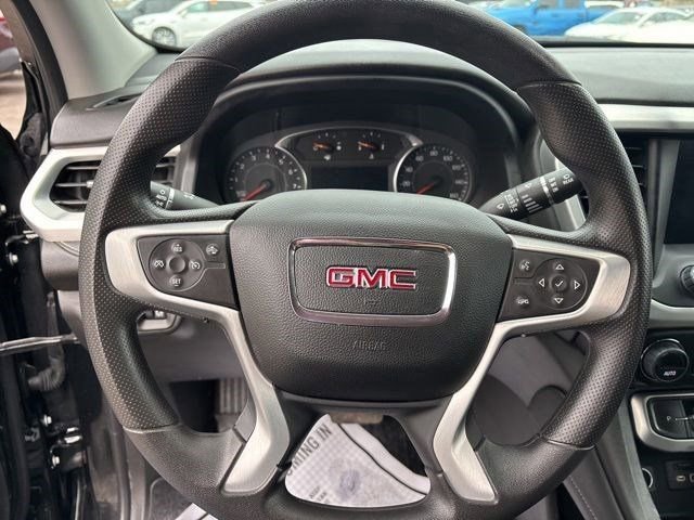 Used 2023 GMC Acadia SLE image 16