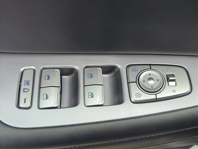 Used 2024 Hyundai Palisade Limited FWD image 8