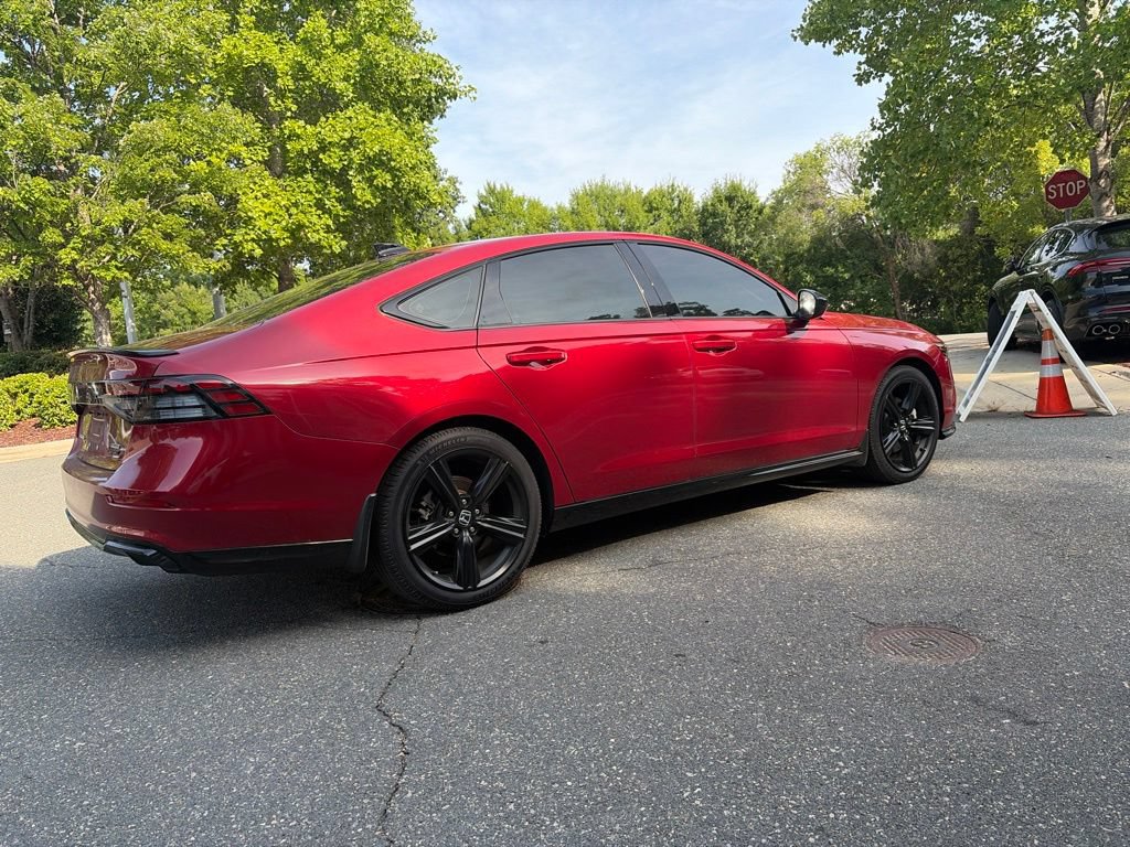 Used 2024 Honda Accord Sport image 3