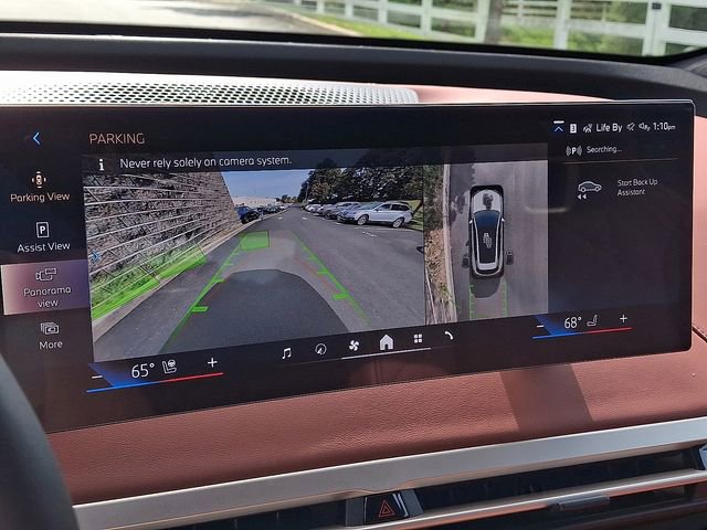 New 2026 BMW iX xDrive60 w/ Premium Package image 16