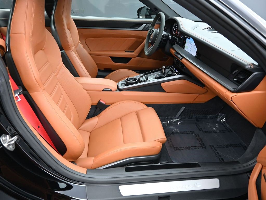 Used 2026 Porsche 911 Carrera S image 31
