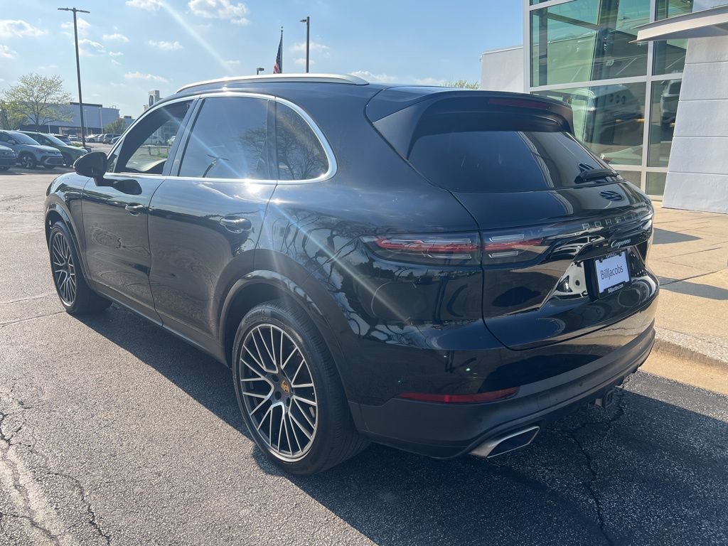 Used 2021 Porsche Cayenne AWD/4WD image 4
