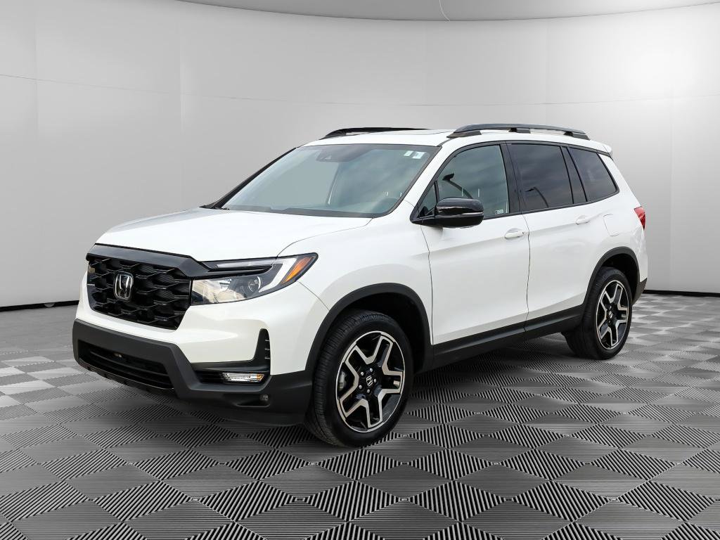 Used 2023 Honda Passport Elite image 2