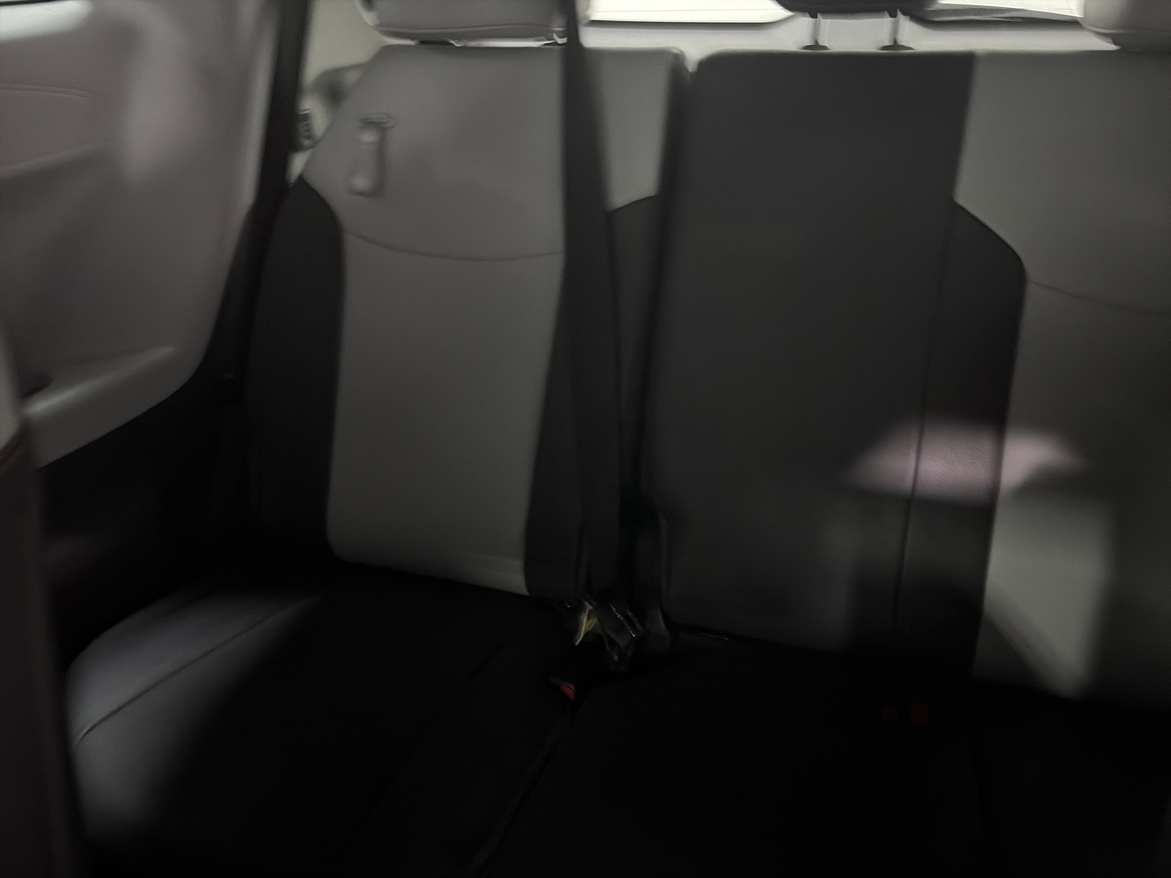 Used 2023 Toyota Sienna XSE w/ XSE Plus Package image 30