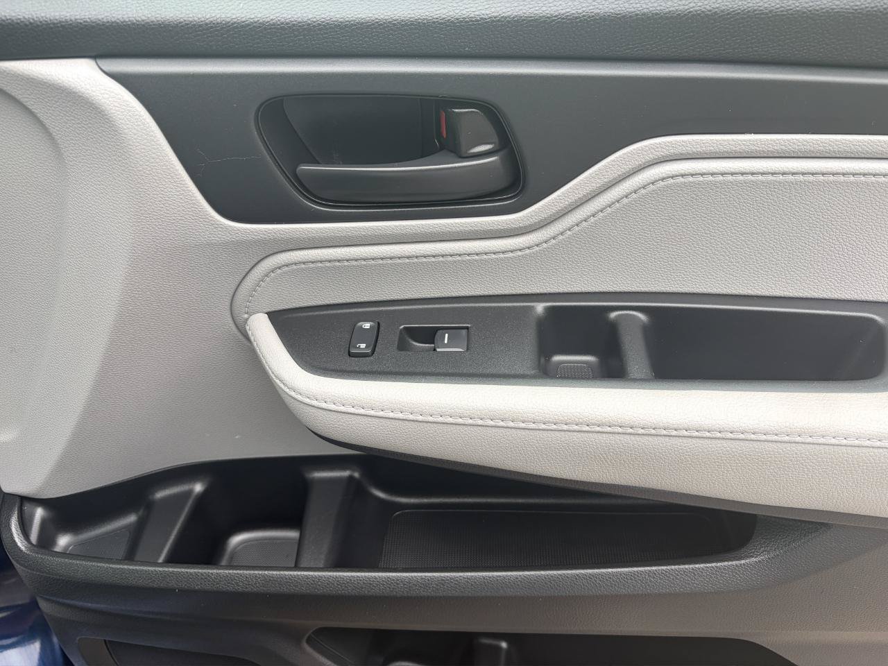 Used 2018 Honda Odyssey EX-L image 21