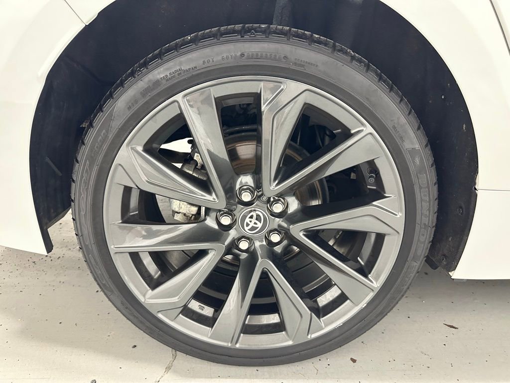 Used 2025 Toyota Corolla XSE FWD image 65