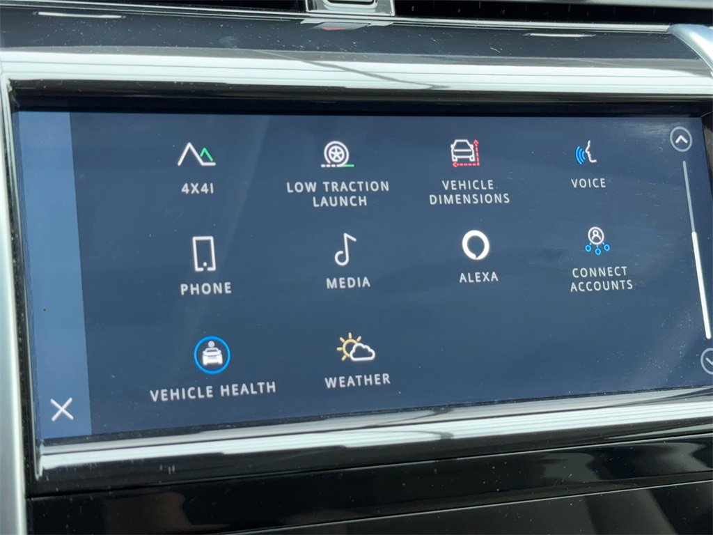 Used 2023 Land Rover Discovery Sport SE image 26