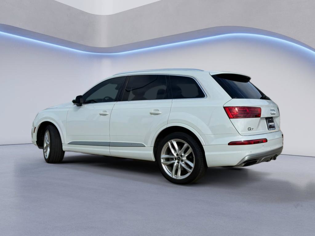 Used 2017 Audi Q7 3.0T Prestige w/ Prestige Package AWD/4WD image 3