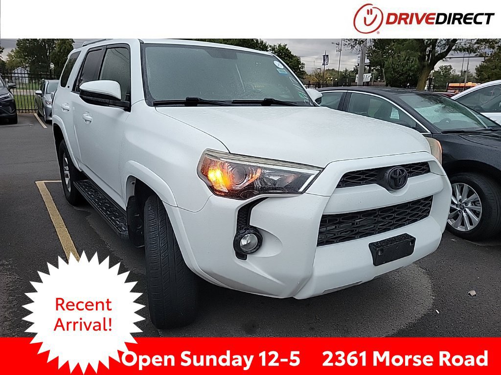 Used 2016 Toyota 4Runner SR5 AWD/4WD image 1
