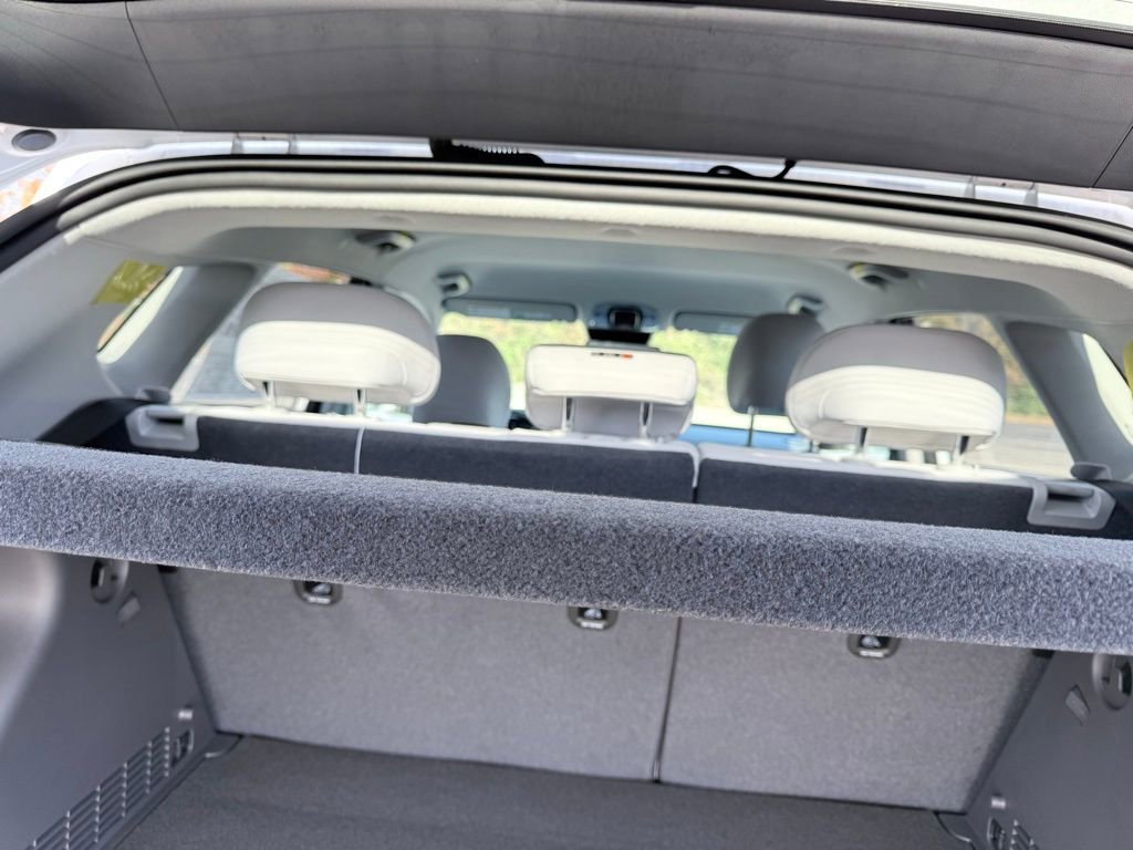 New 2025 Hyundai Kona SEL image 7