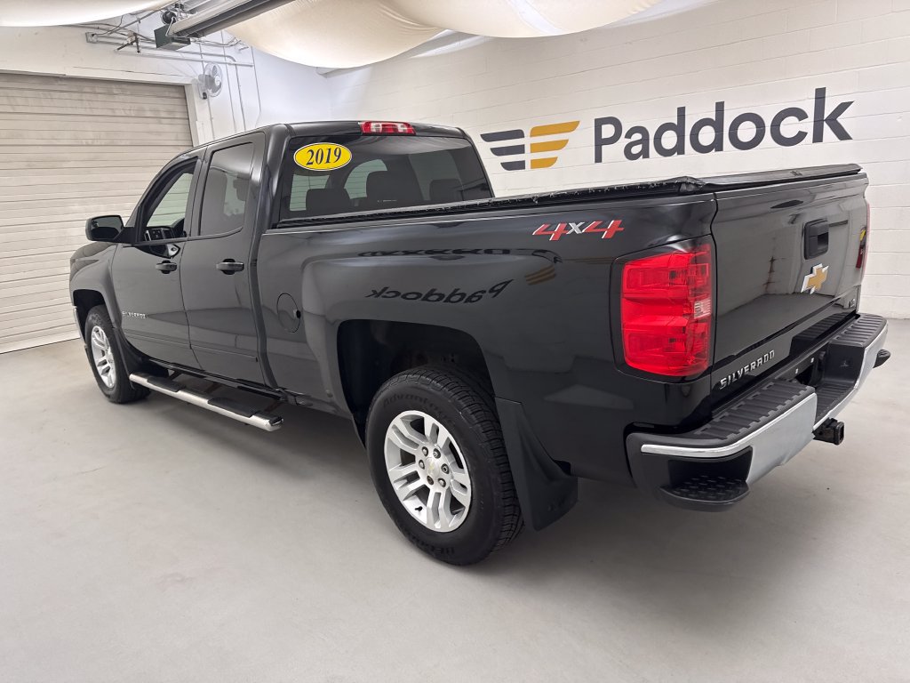 Used 2019 Chevrolet Silverado 1500 LT w/ All Star Edition AWD/4WD image 3