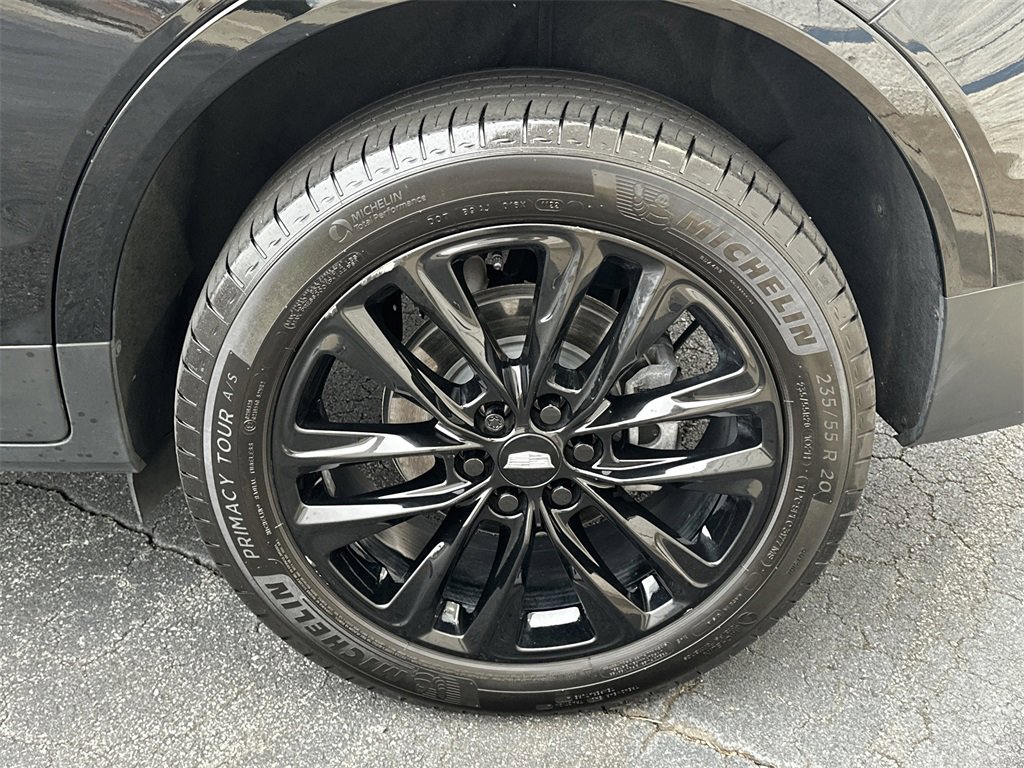 Certified 2022 Cadillac XT5 Premium Luxury w/ LPO, ONYX Package image 20