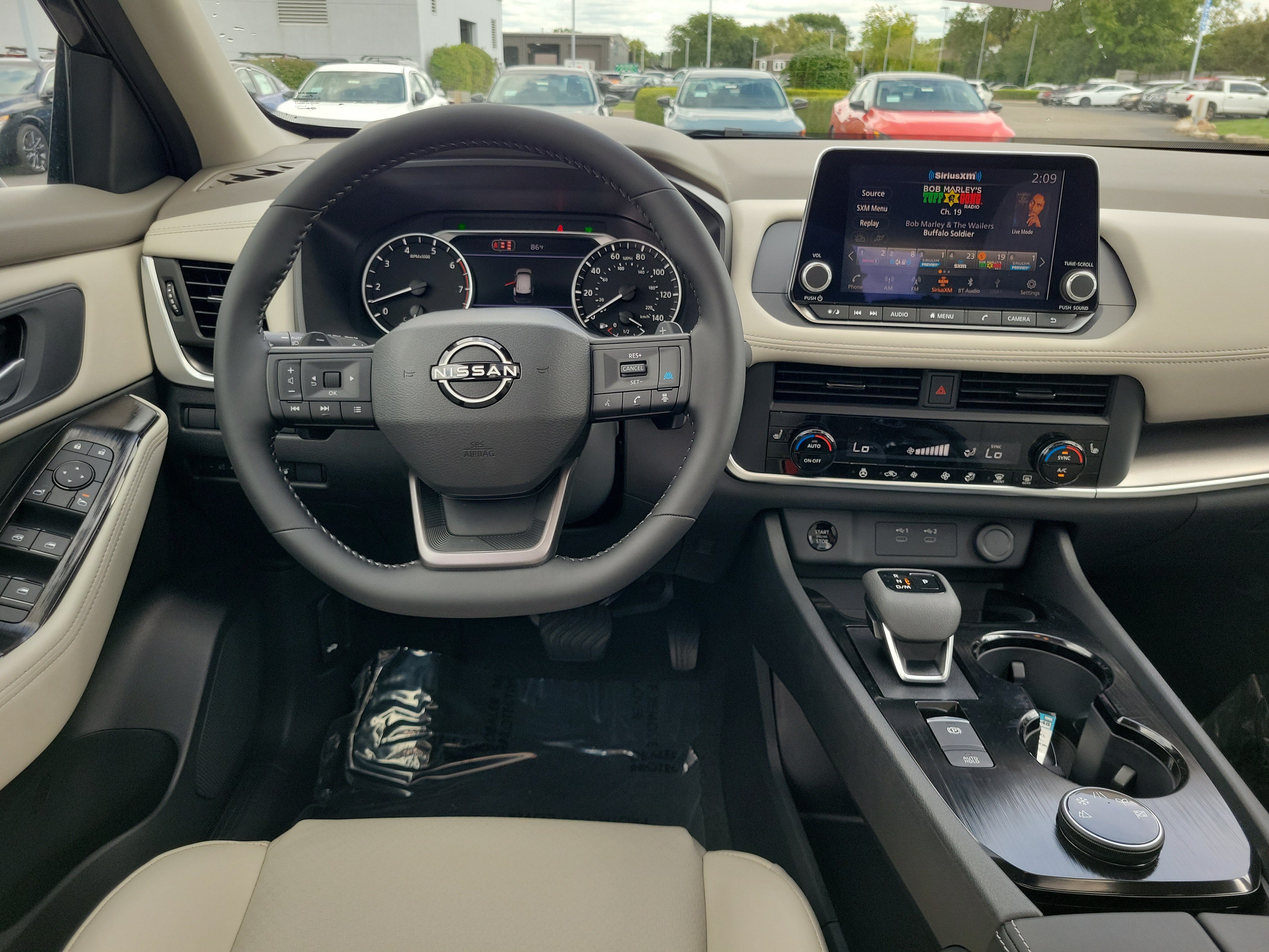 New 2026 Nissan Rogue Dark Armor AWD/4WD image 10