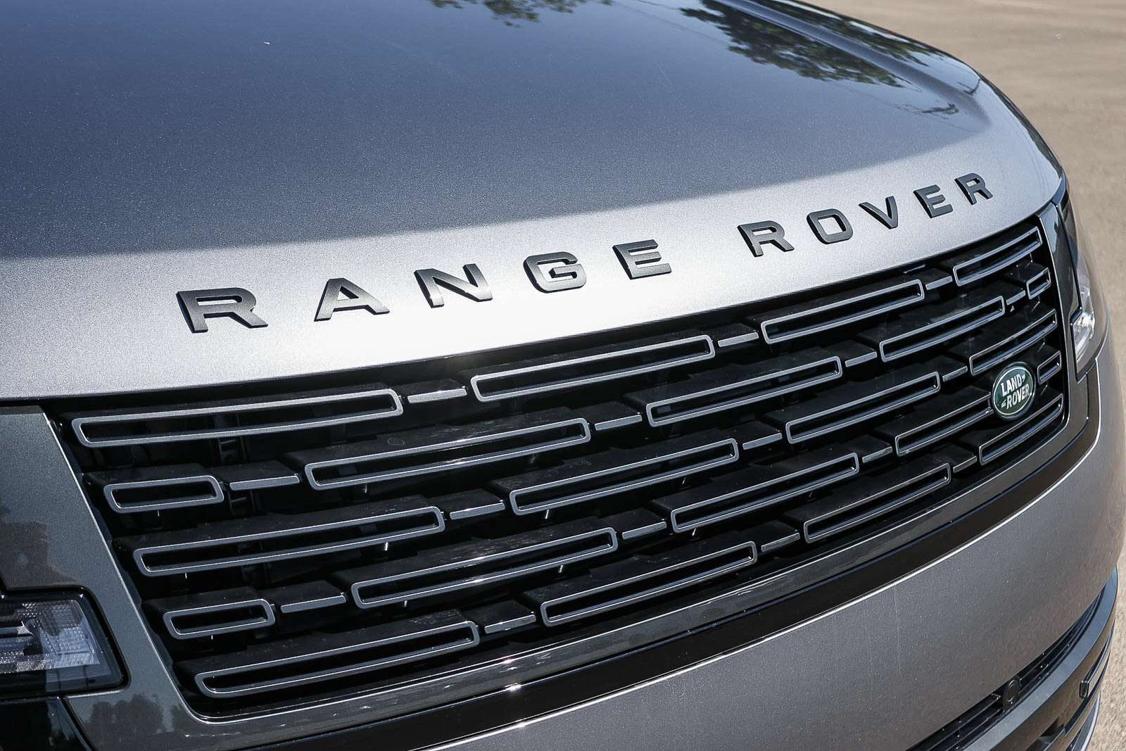 New 2026 Land Rover Range Rover SE AWD/4WD image 16