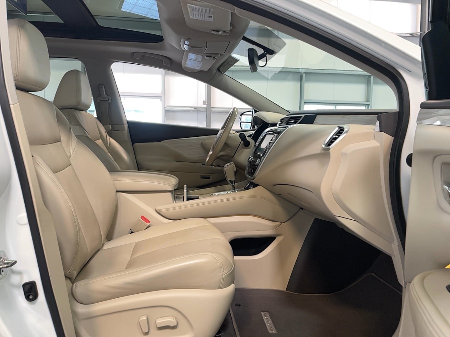 Used 2016 Nissan Murano SL w/ SL Technology Package AWD/4WD image 17