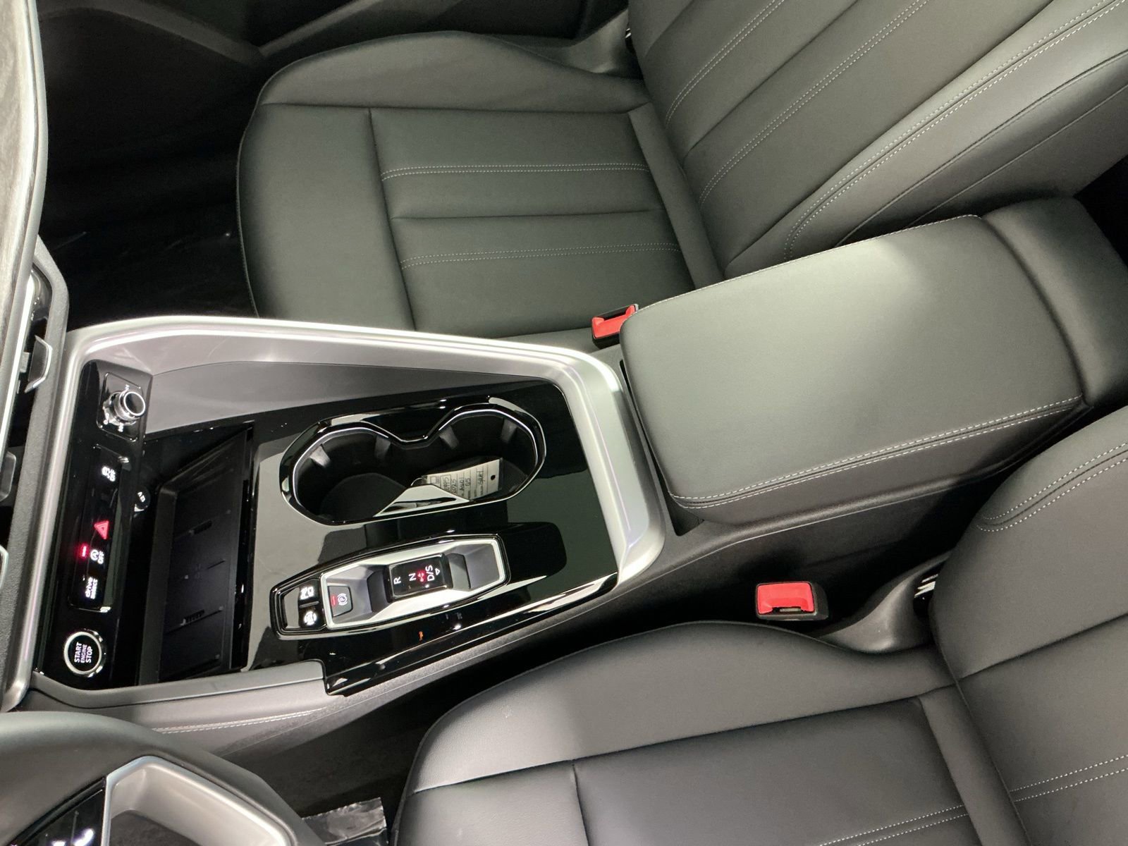 Used 2025 Audi Q5 Premium w/ Premium Plus AWD/4WD image 17