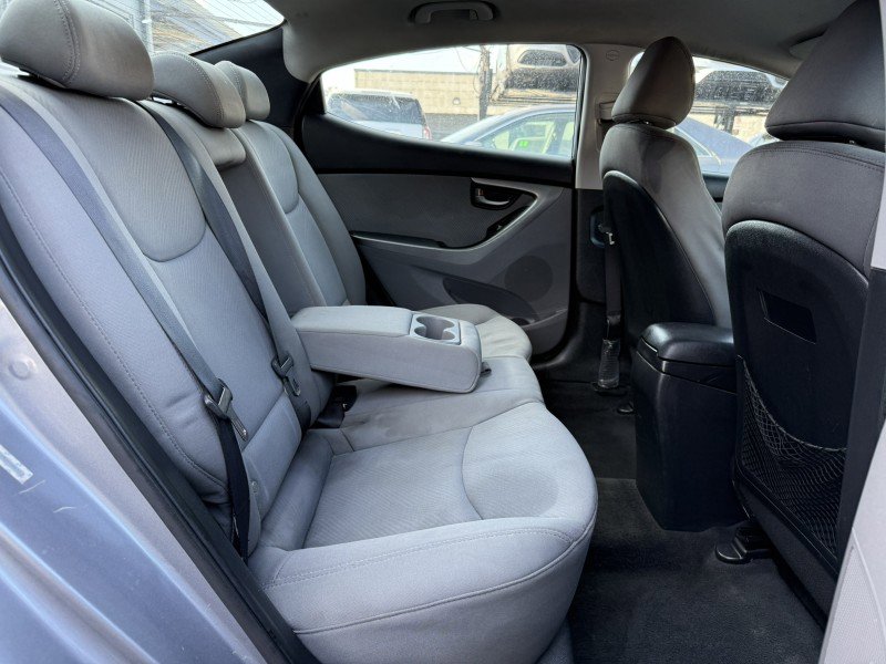 Used 2013 Hyundai Elantra GLS w/ Preferred Pkg image 26