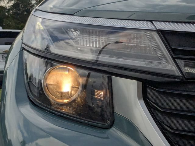 Certified 2025 Kia Seltos EX AWD/4WD image 10