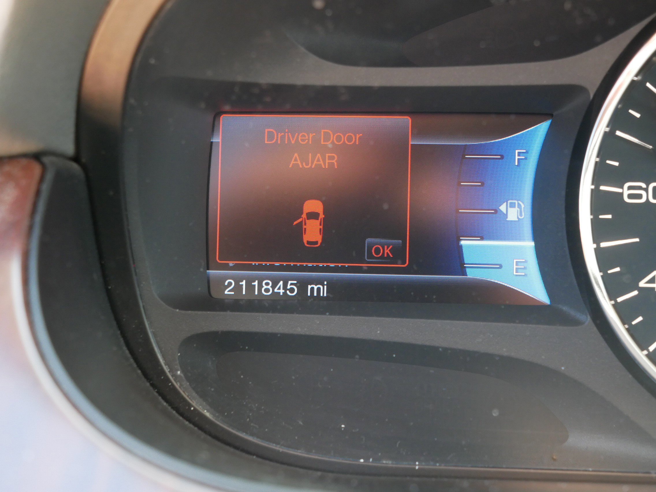 Used 2013 Ford Edge Limited FWD image 23