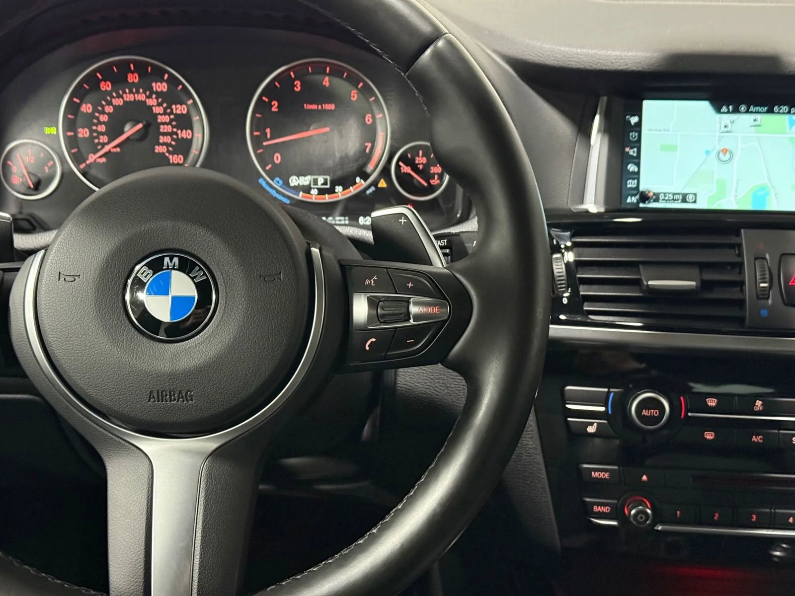 Used 2018 BMW X4 M40i image 27