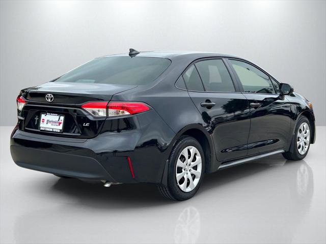 Certified 2025 Toyota Corolla LE image 5