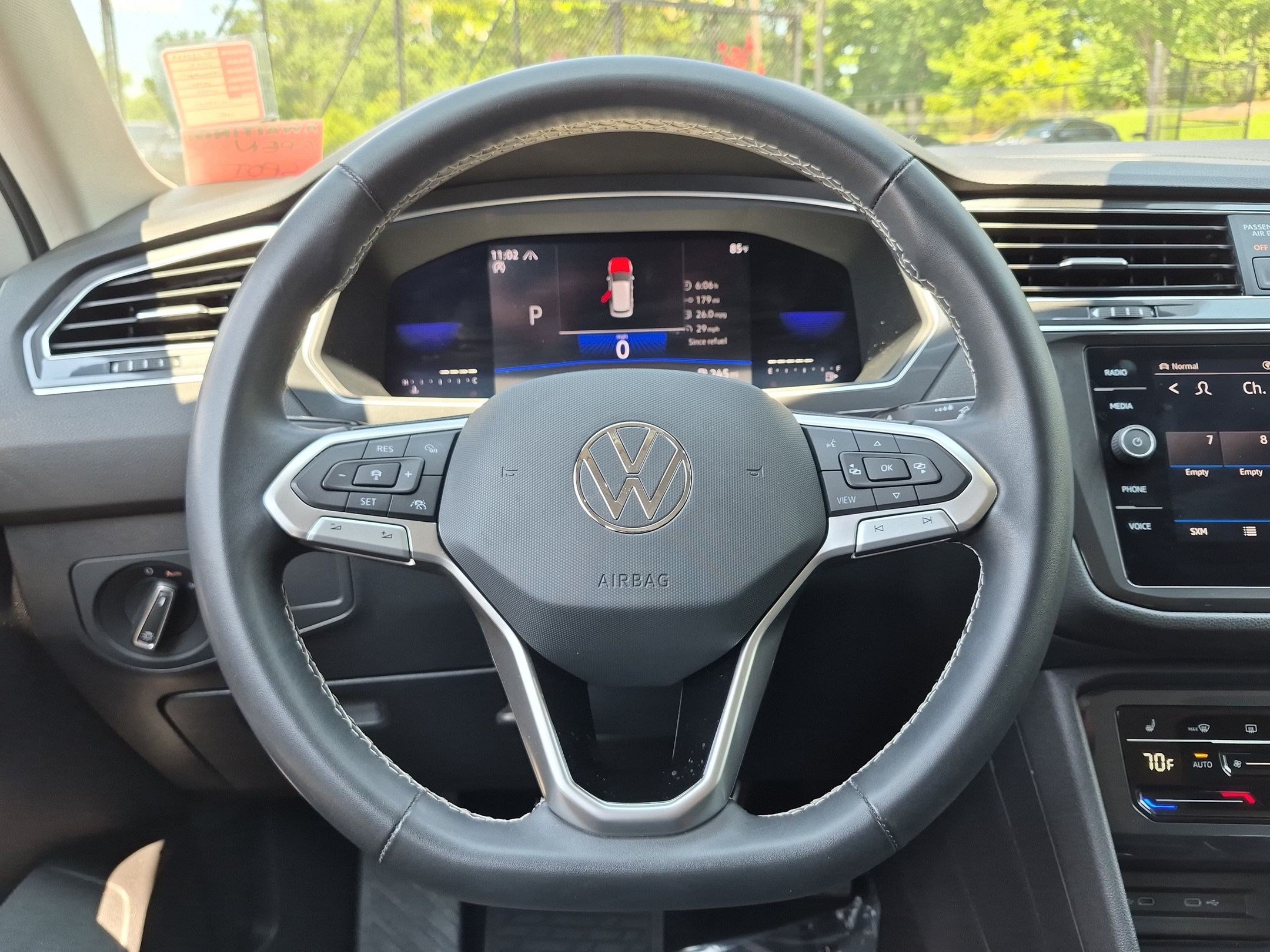 Used 2022 Volkswagen Tiguan SE AWD/4WD image 18
