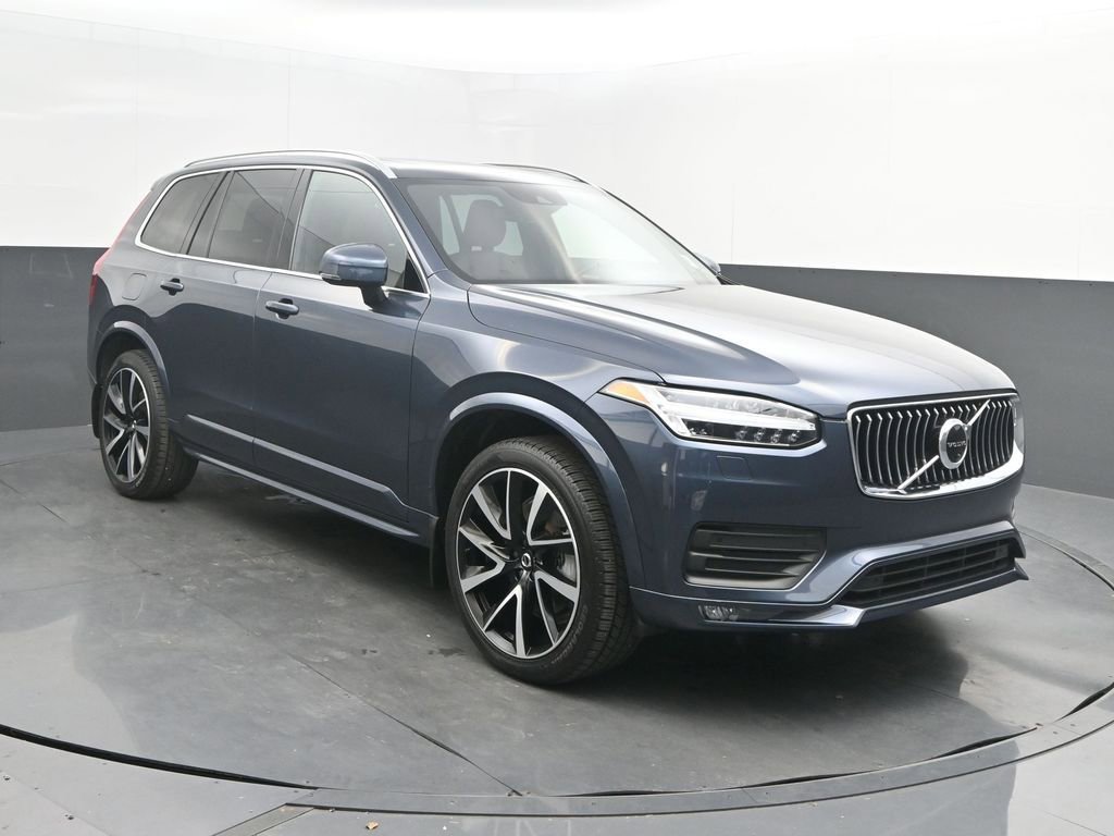 Certified 2022 Volvo XC90 T6 Momentum image 9