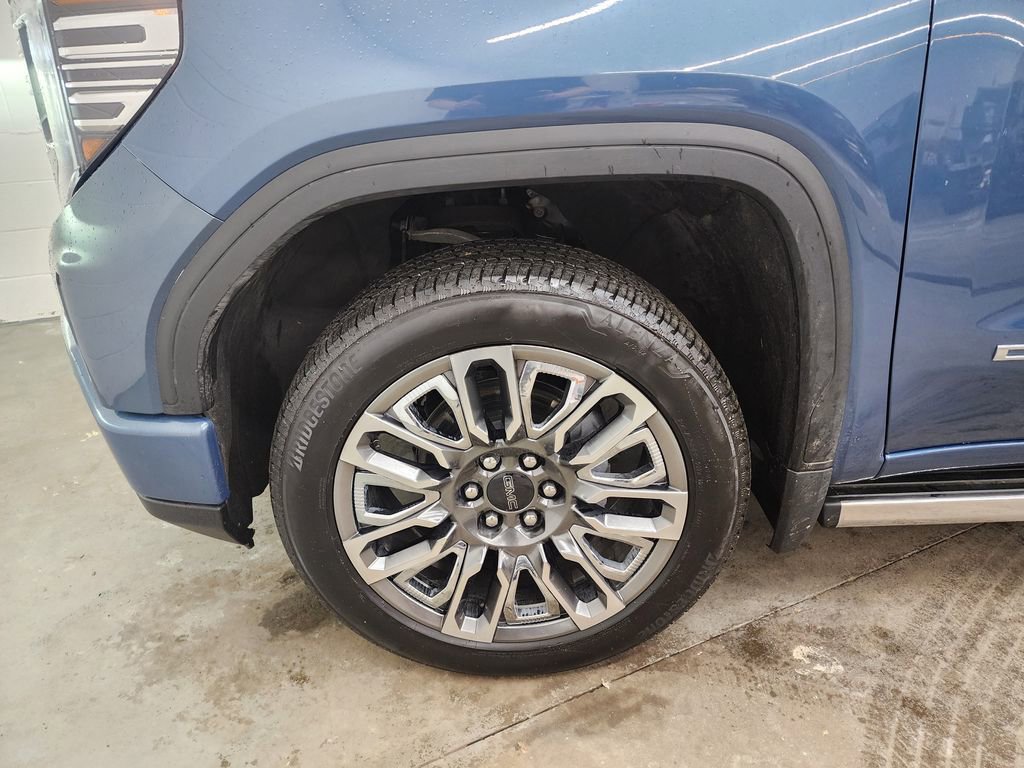Used 2025 GMC Sierra 1500 Denali Ultimate image 47