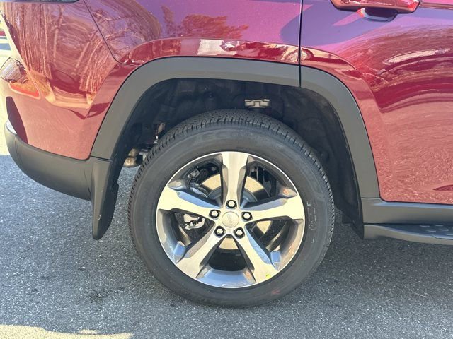 New 2026 Jeep Grand Cherokee Limited w/ Luxury Tech Group II image 19