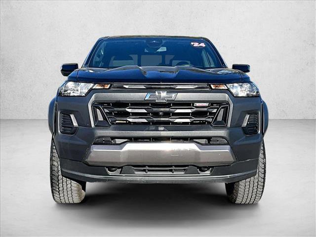 Certified 2024 Chevrolet Colorado Trail Boss w/ Technology Package AWD/4WD video 3
