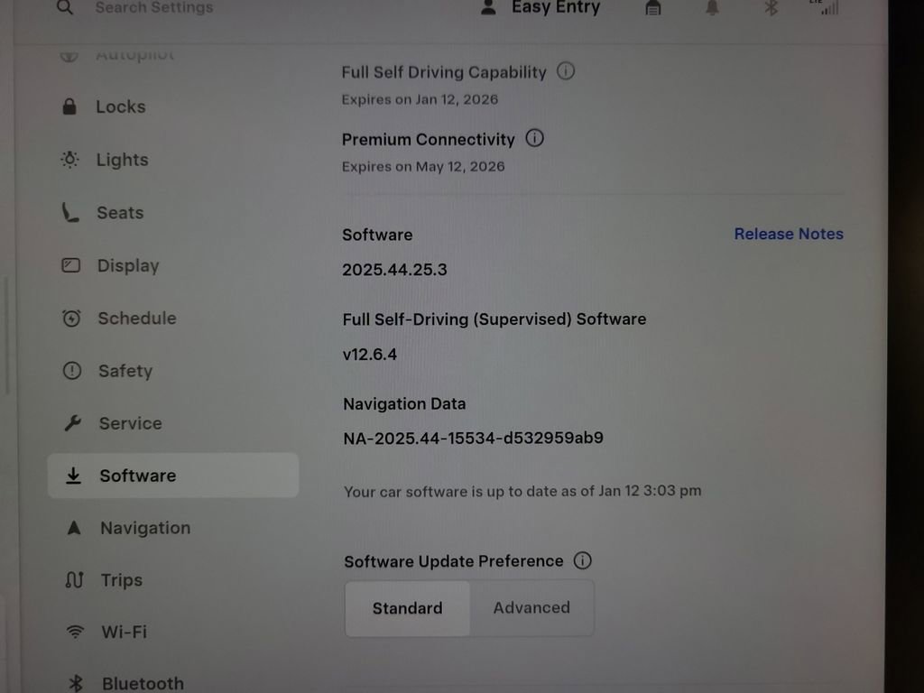 Used 2022 Tesla Model Y Performance image 19