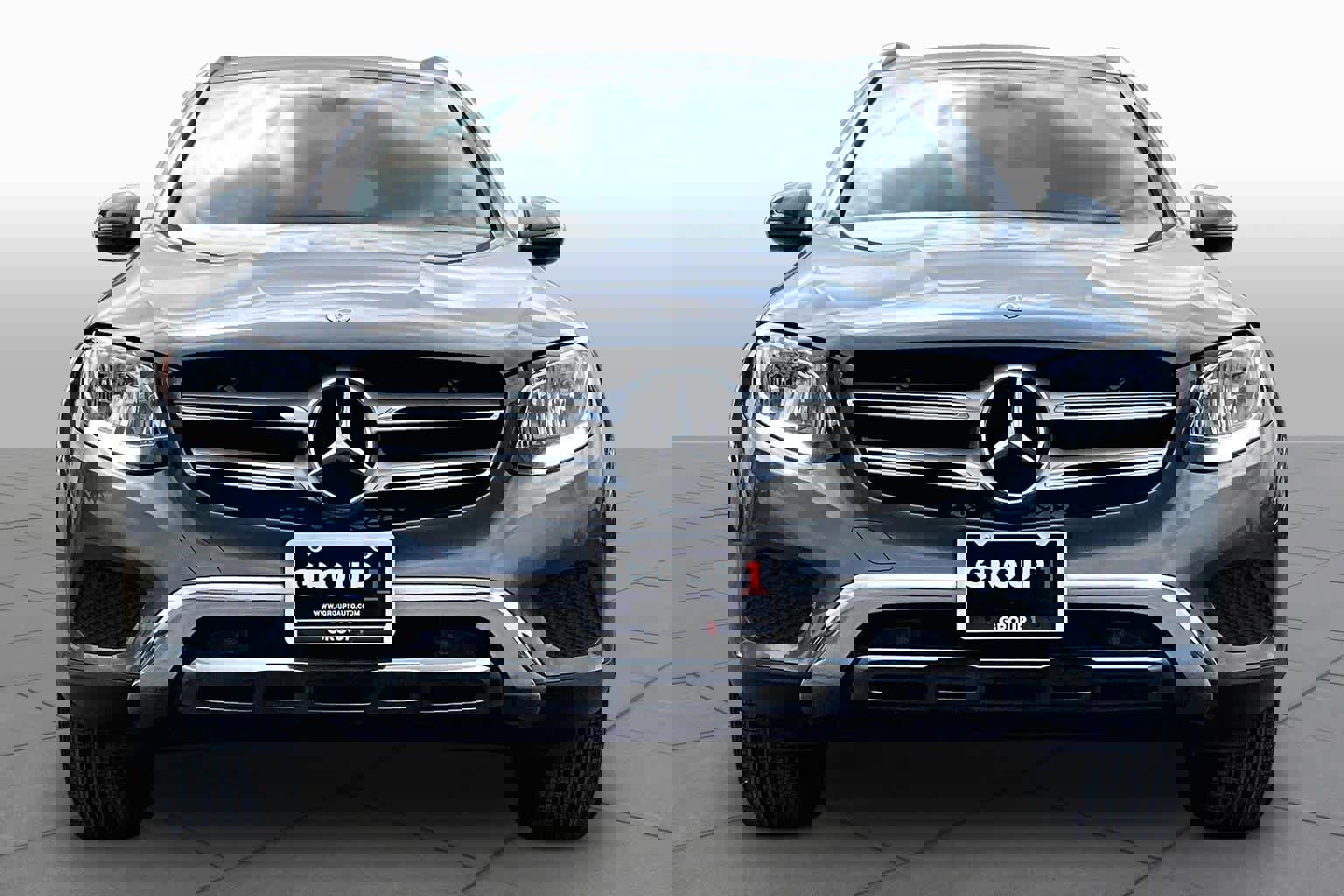 Used 2017 Mercedes-Benz GLC 300 image 4