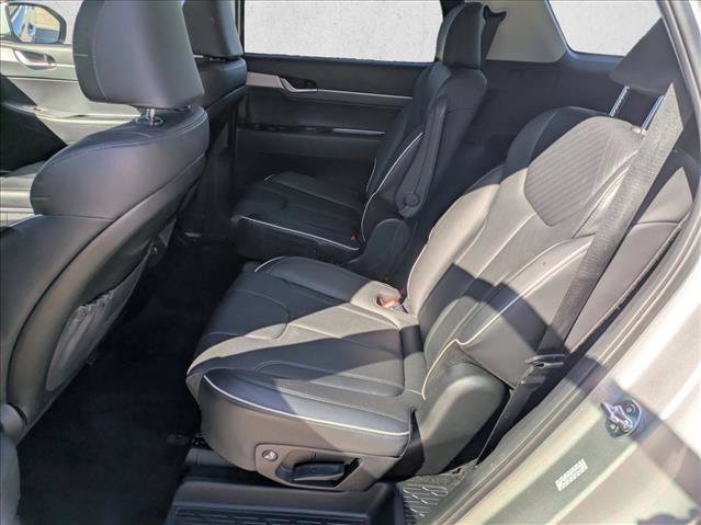 Used 2025 Hyundai Palisade SEL image 17