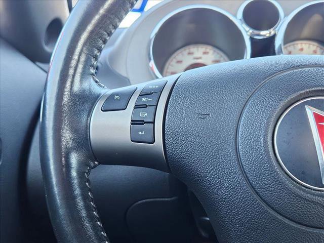 Used 2007 Pontiac Solstice Convertible w/ Premium Package image 14