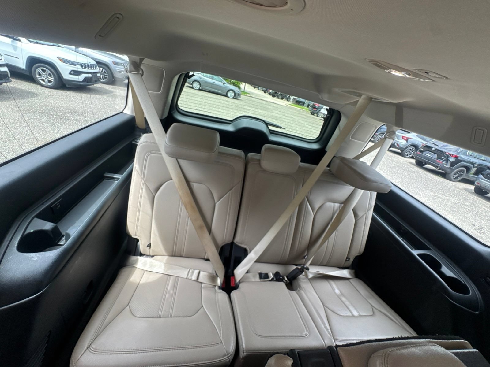 Used 2024 Ford Expedition Max Limited AWD/4WD image 22