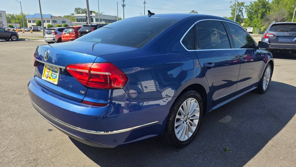 Used 2016 Volkswagen Passat 1.8T SE FWD image 5