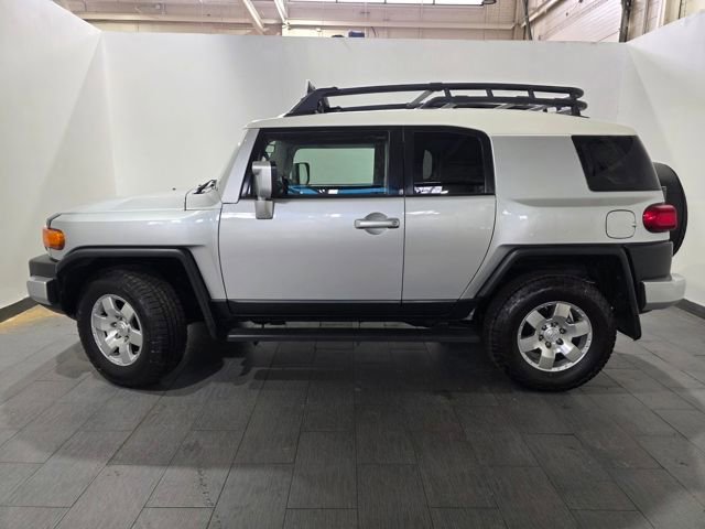 Used 2008 Toyota FJ Cruiser 4WD image 2