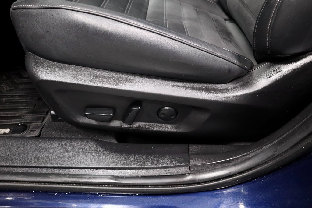 Used 2022 Mitsubishi Outlander SE image 25