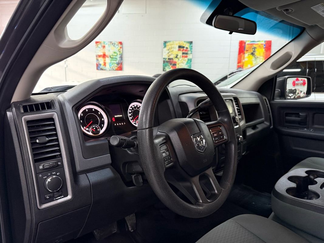 Used 2015 RAM 1500 ST w/ SXT Appearance Group image 10