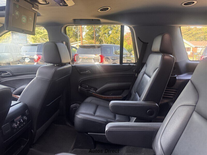 Used 2018 Chevrolet Tahoe 4WD LT w/ RST EDITION image 38